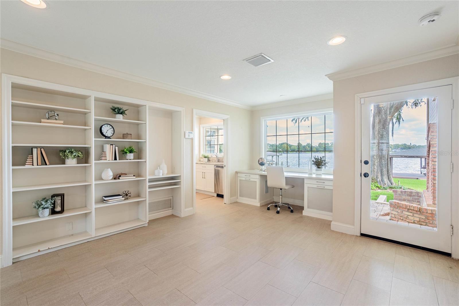 ROSE ISLE SEC 03 - Residential