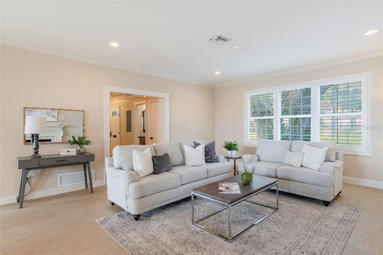 ROSE ISLE SEC 03 - Residential