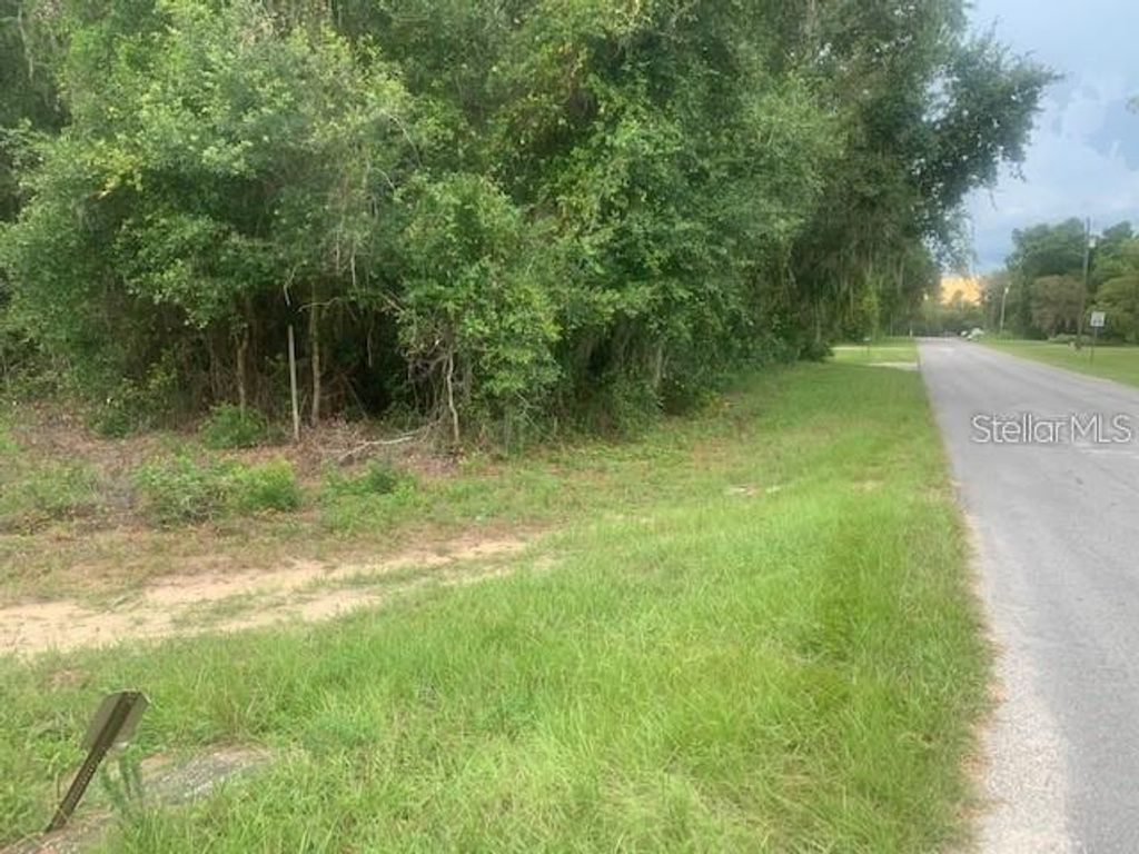 Photo of Groveland, FL 34736 (MLS # S5145369)