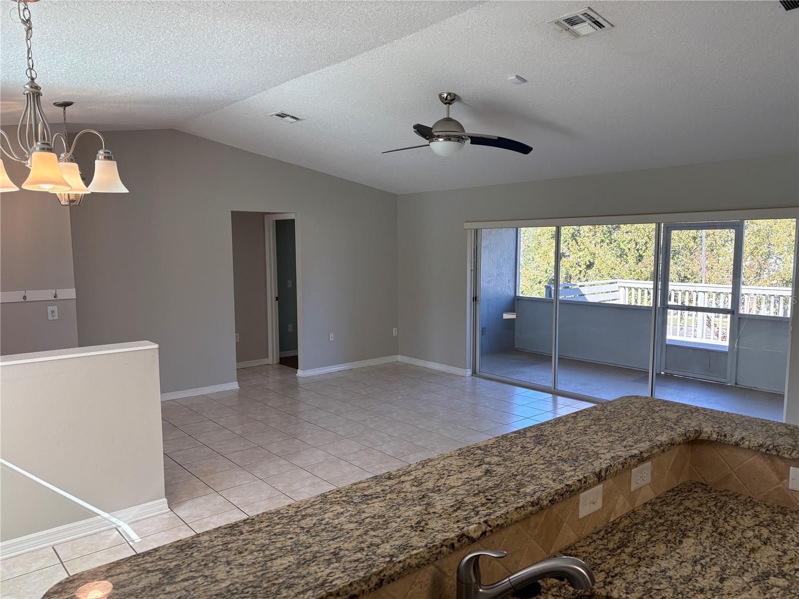 NORTH RIDGE PH 02 - Residential Lease