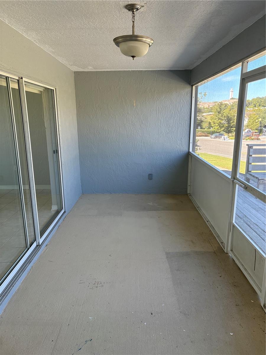 NORTH RIDGE PH 02 - Residential Lease