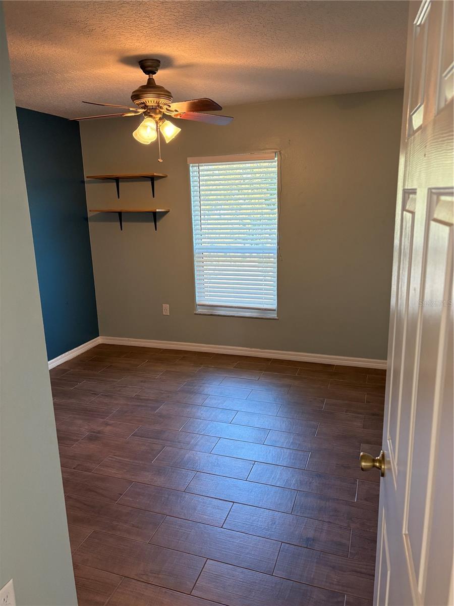 NORTH RIDGE PH 02 - Residential Lease