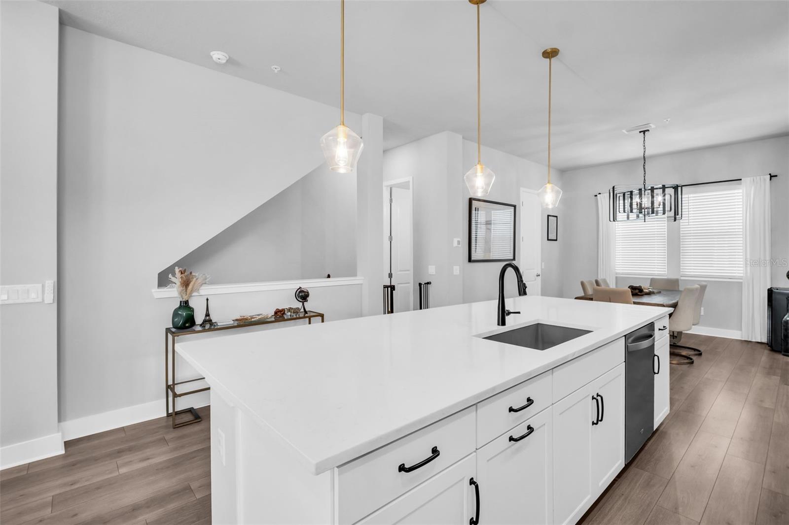 GRAND CENTRAL DISTRICT TWNHMS - Residential