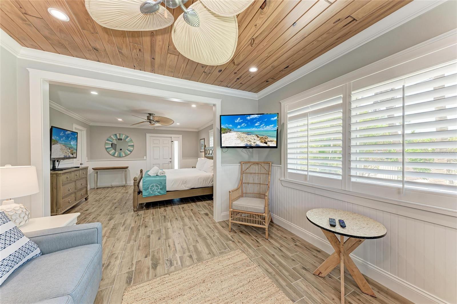 LUANA ISLES 1ST ADD - Residential