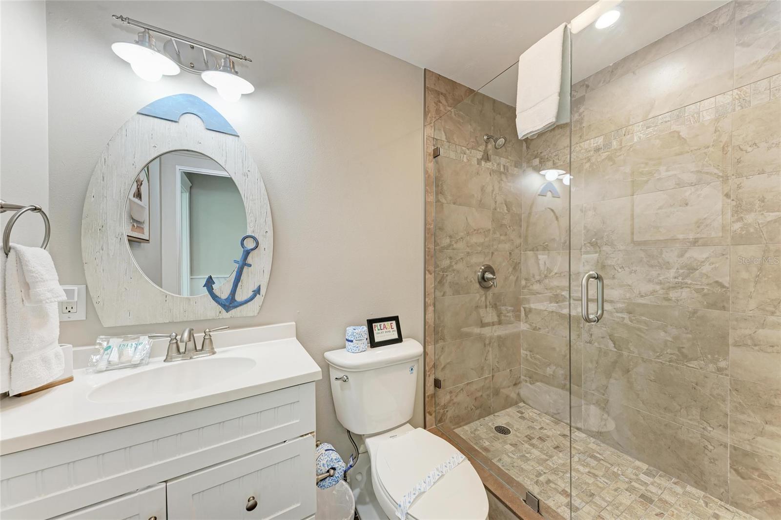 LUANA ISLES 1ST ADD - Residential