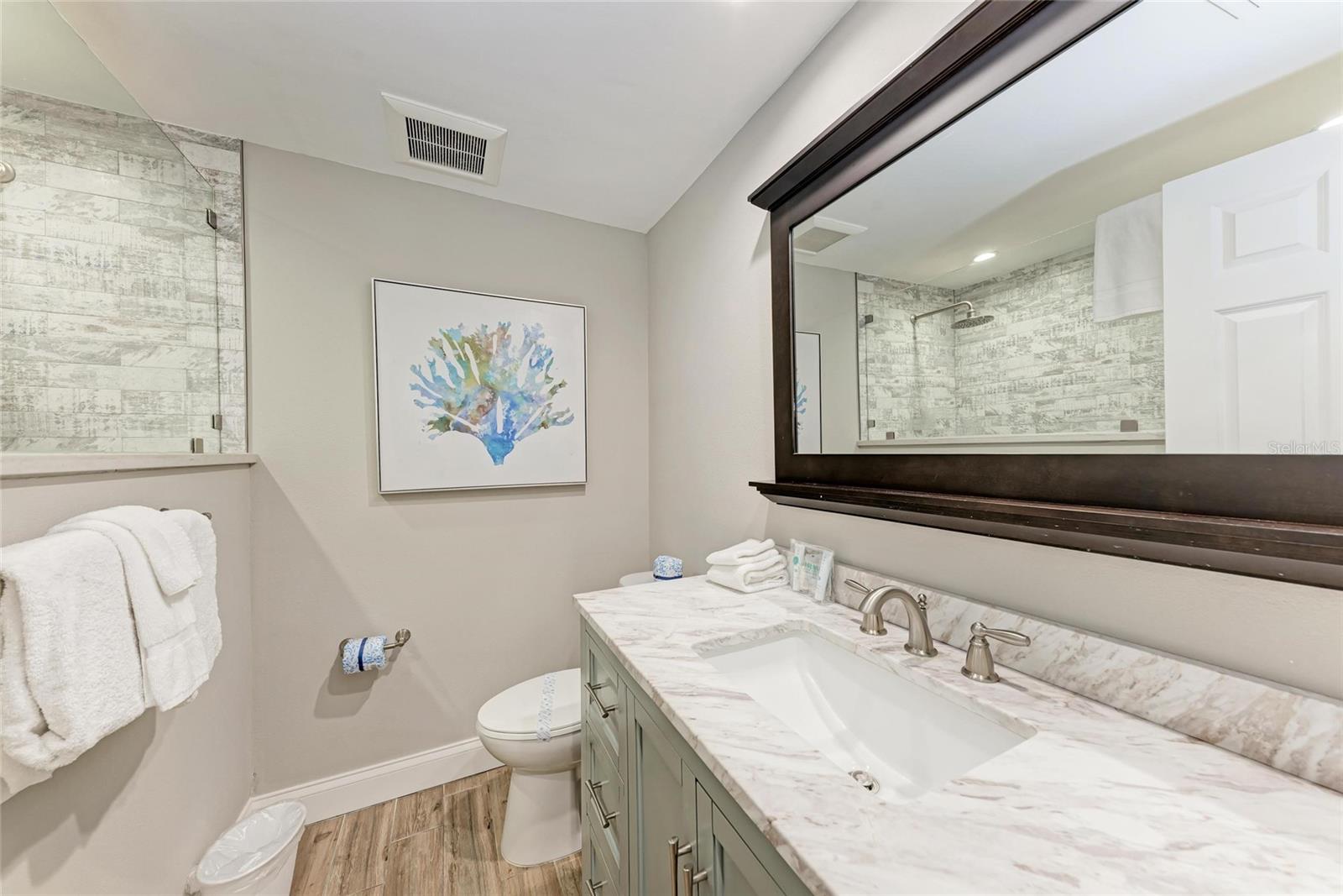 LUANA ISLES 1ST ADD - Residential