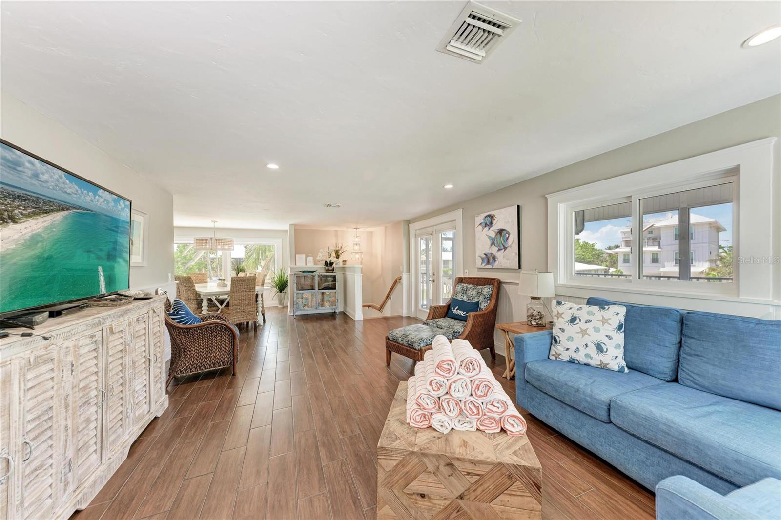 LUANA ISLES 1ST ADD - Residential