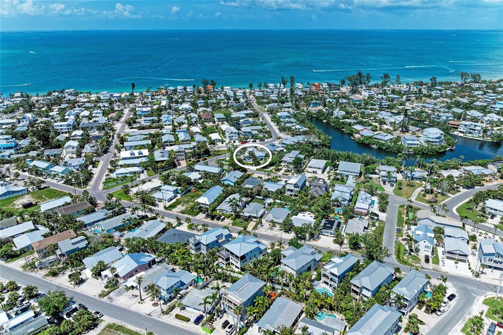 LUANA ISLES 1ST ADD - Residential