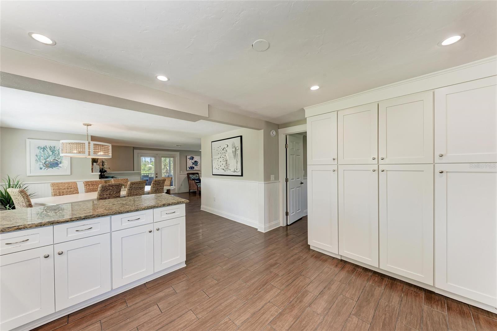 LUANA ISLES 1ST ADD - Residential
