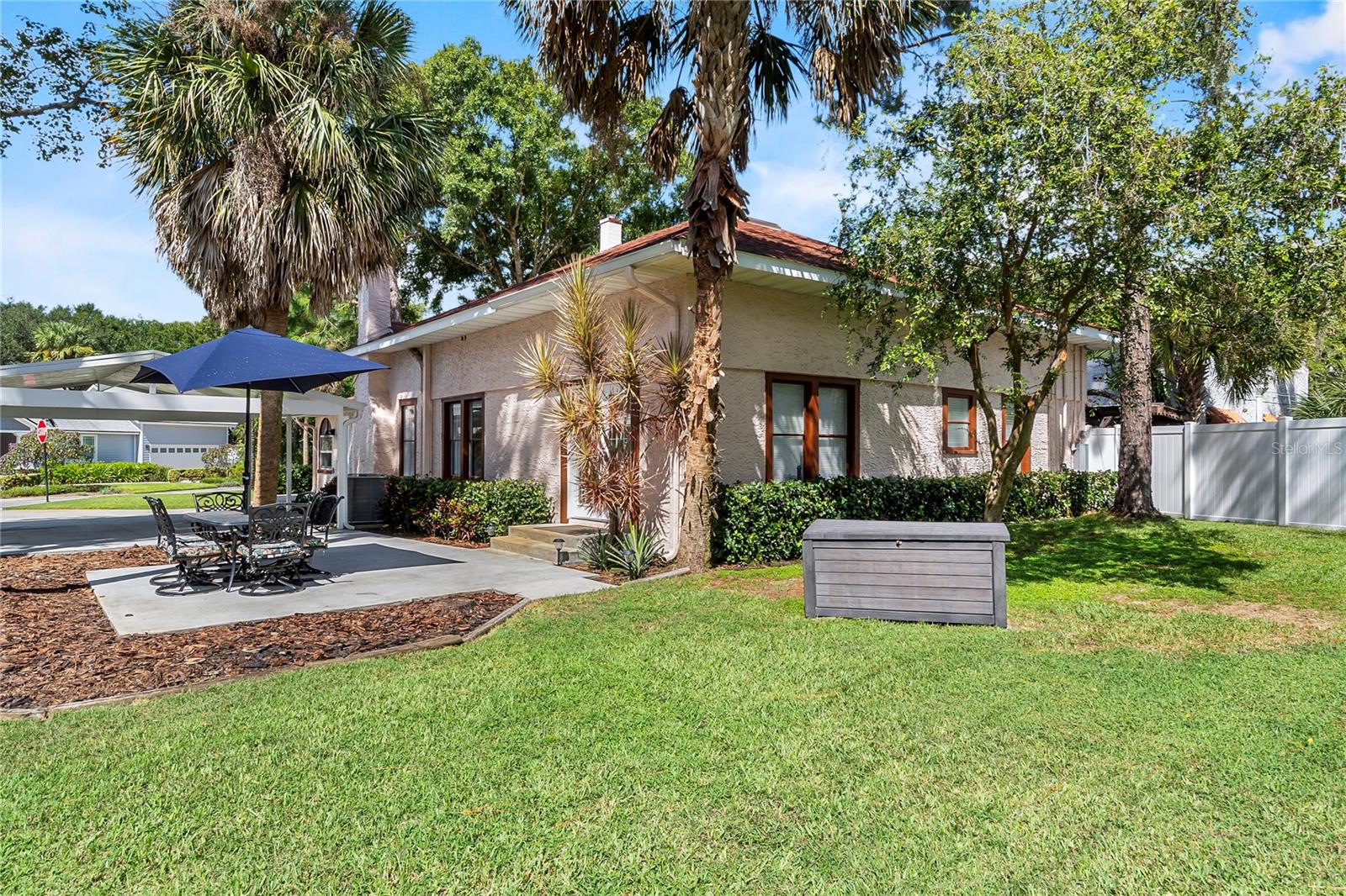 KENILWORTH PARK - Residential