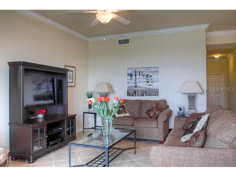 RIVER STRAND - Residential Lease