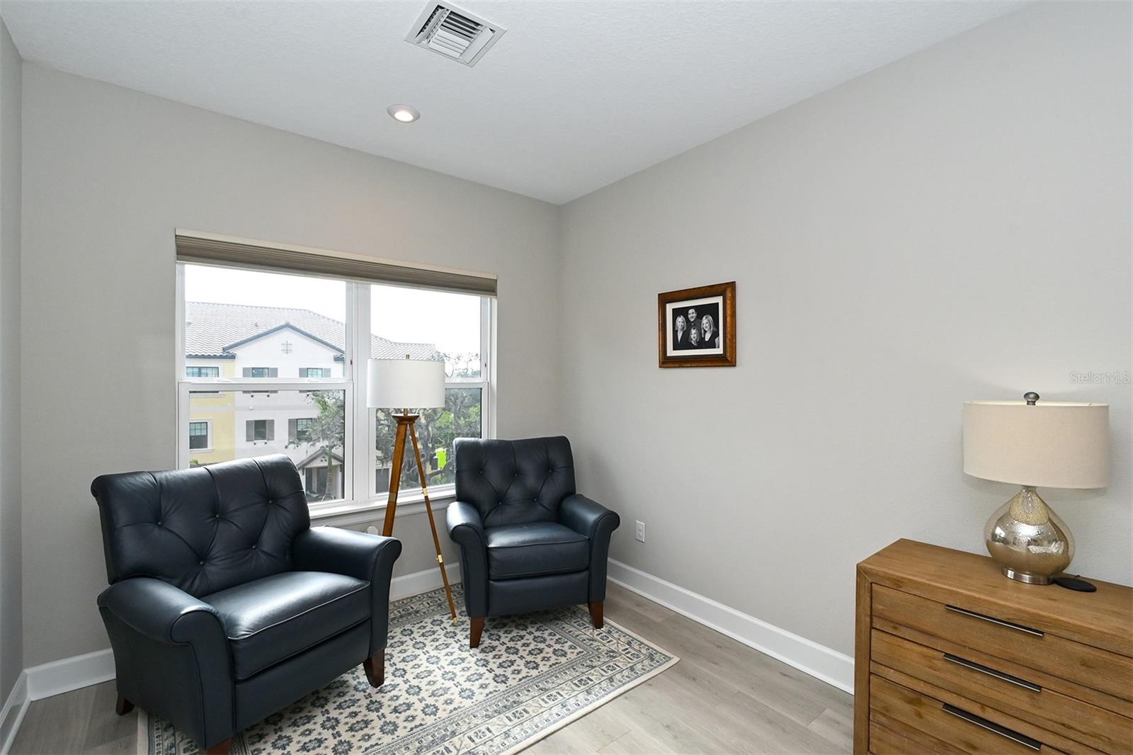 PHILLIPPI LANDINGS - Residential