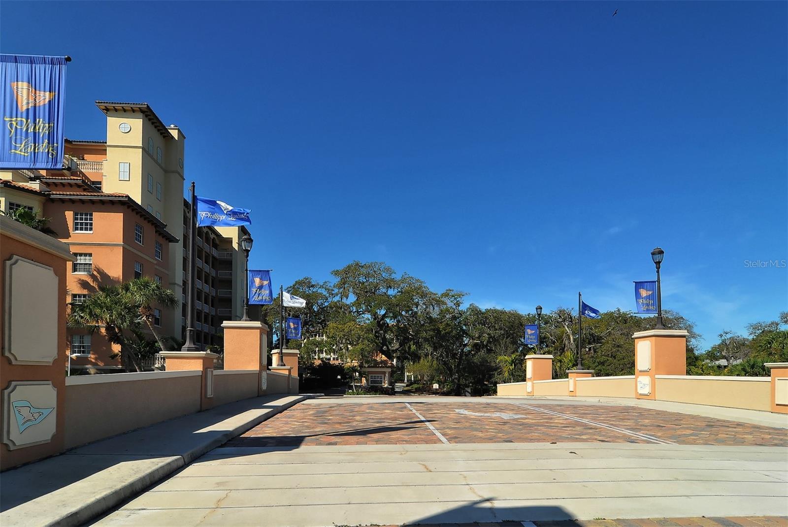 PHILLIPPI LANDINGS - Residential