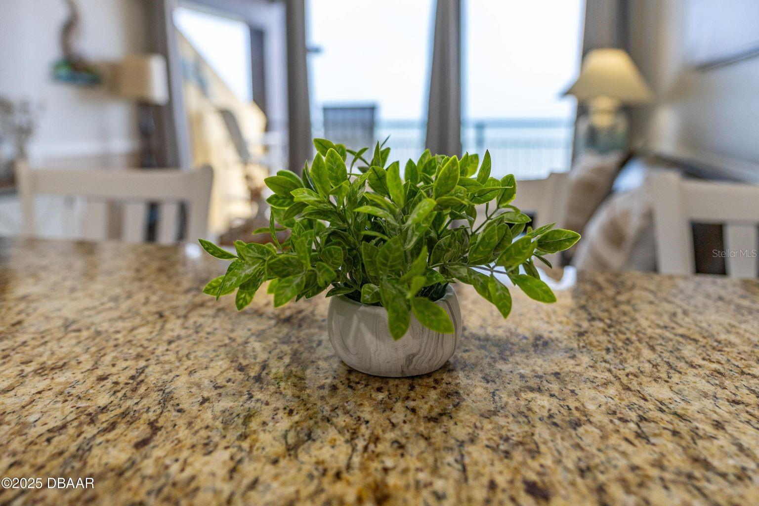 HAWAIIAN INN LC - Residential