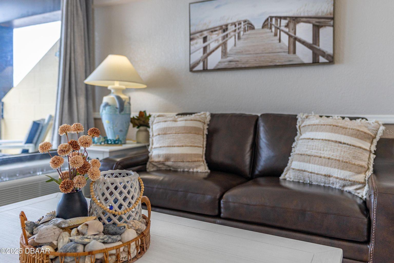 HAWAIIAN INN LC - Residential