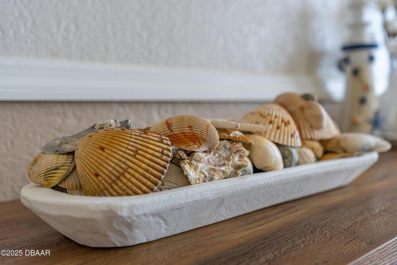 HAWAIIAN INN LC - Residential