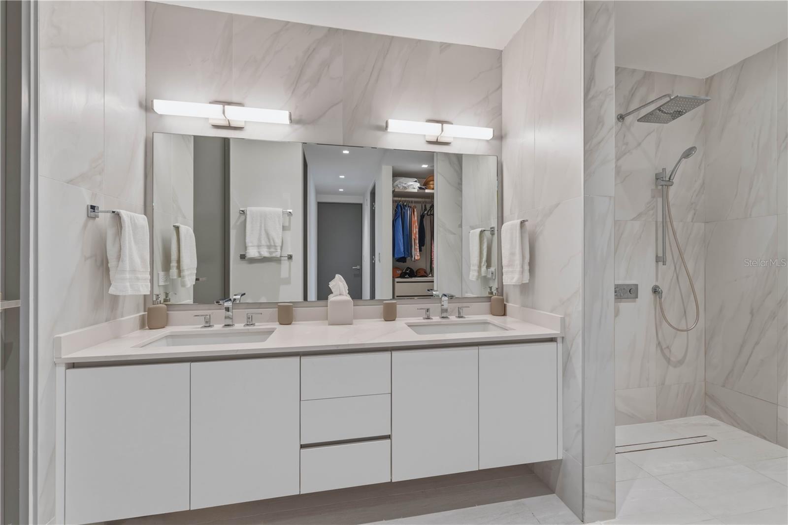 CONDADO - Residential