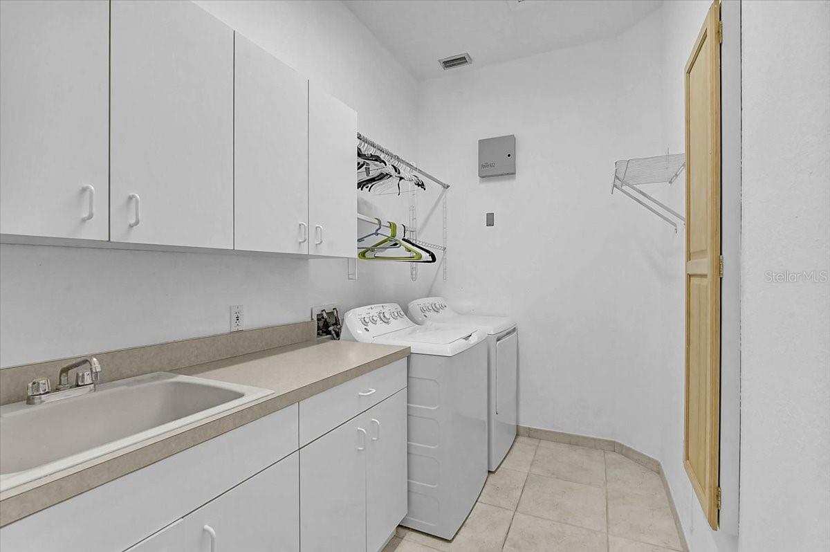 TURTLE ROCK - Residential