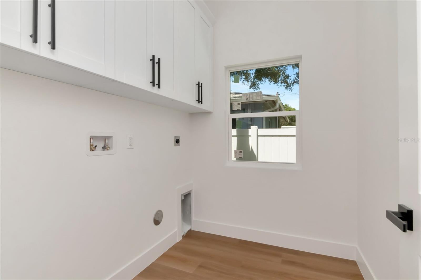 ARDMORE HEIGHTS - Residential