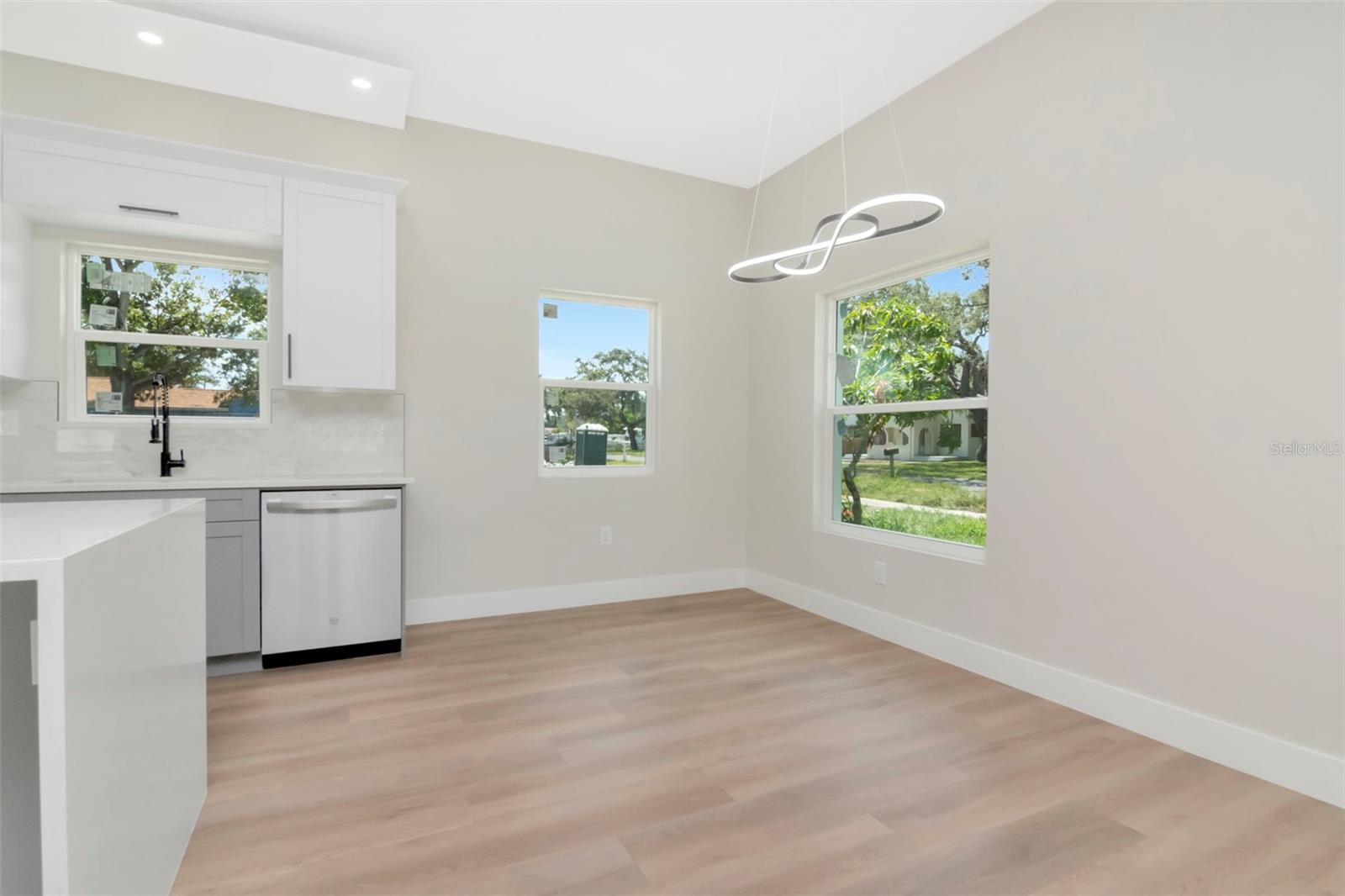 ARDMORE HEIGHTS - Residential