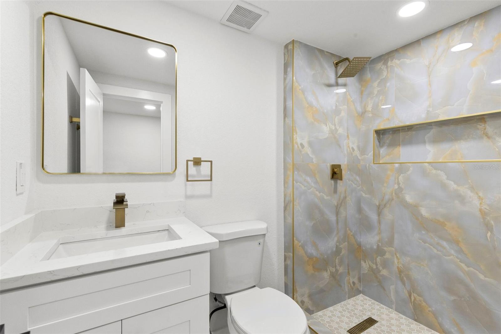 HAMNERS MARJORY B RENMAH - Residential