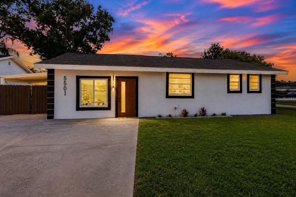 Photo of 5501 N Albany Avenue, Tampa, FL 33603 (MLS # TB8504585)