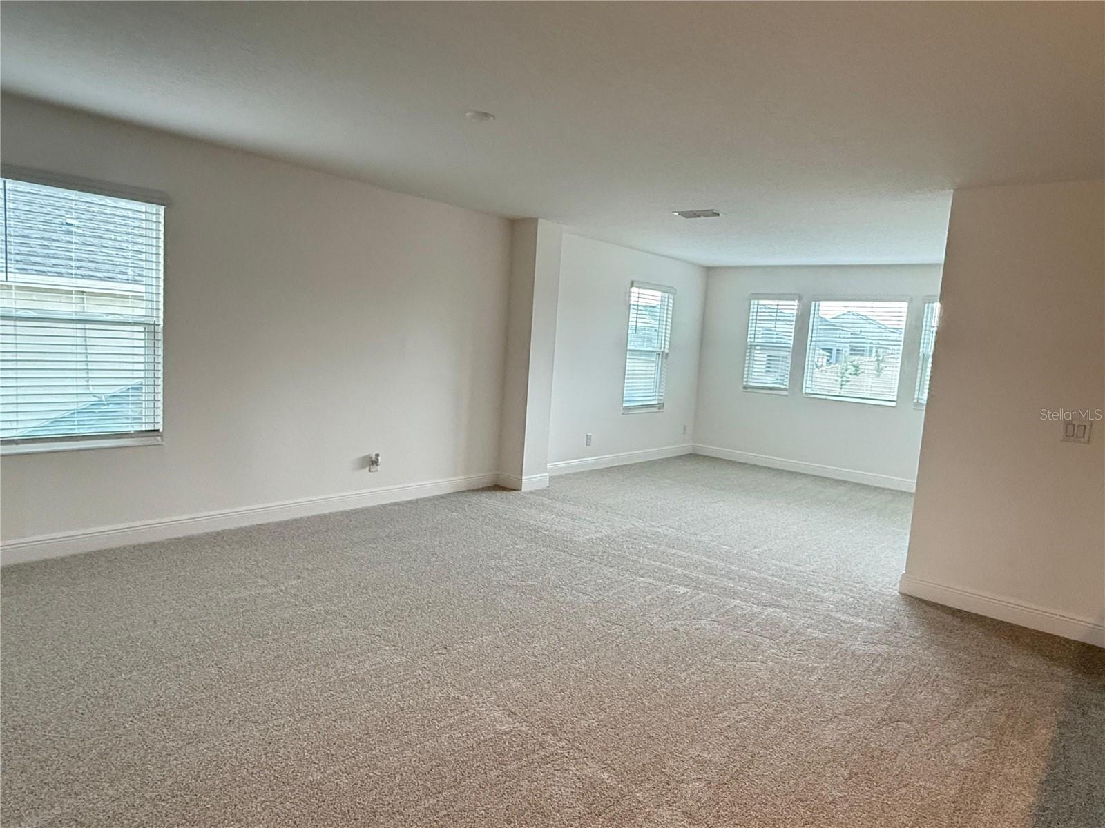 RIDGEVIEW PH 4 - Residential