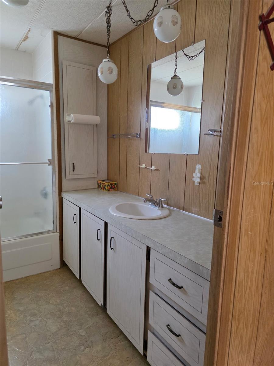 BOCA CIEGA MOBILE HOME PARK UNREC - Residential