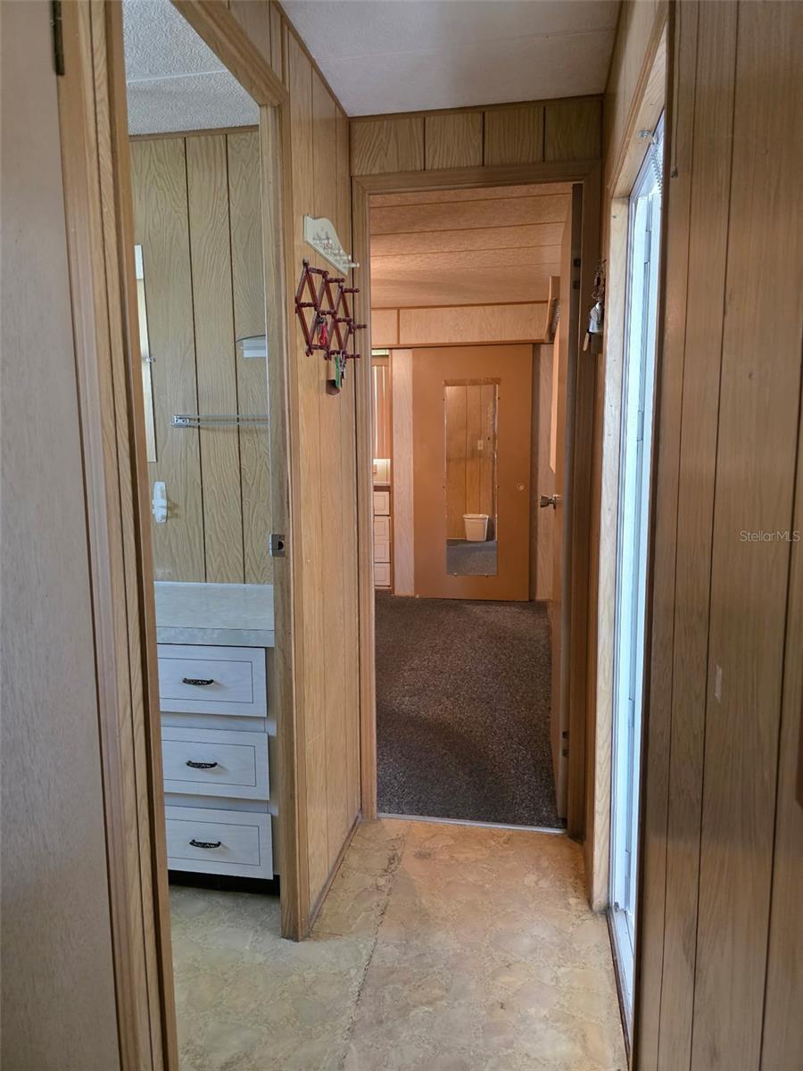 BOCA CIEGA MOBILE HOME PARK UNREC - Residential