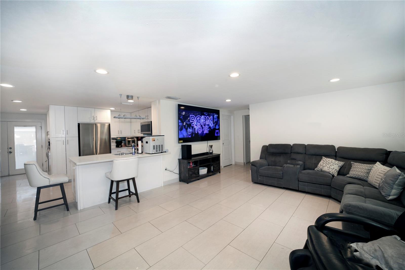 LENRAY HEIGHTS - Residential