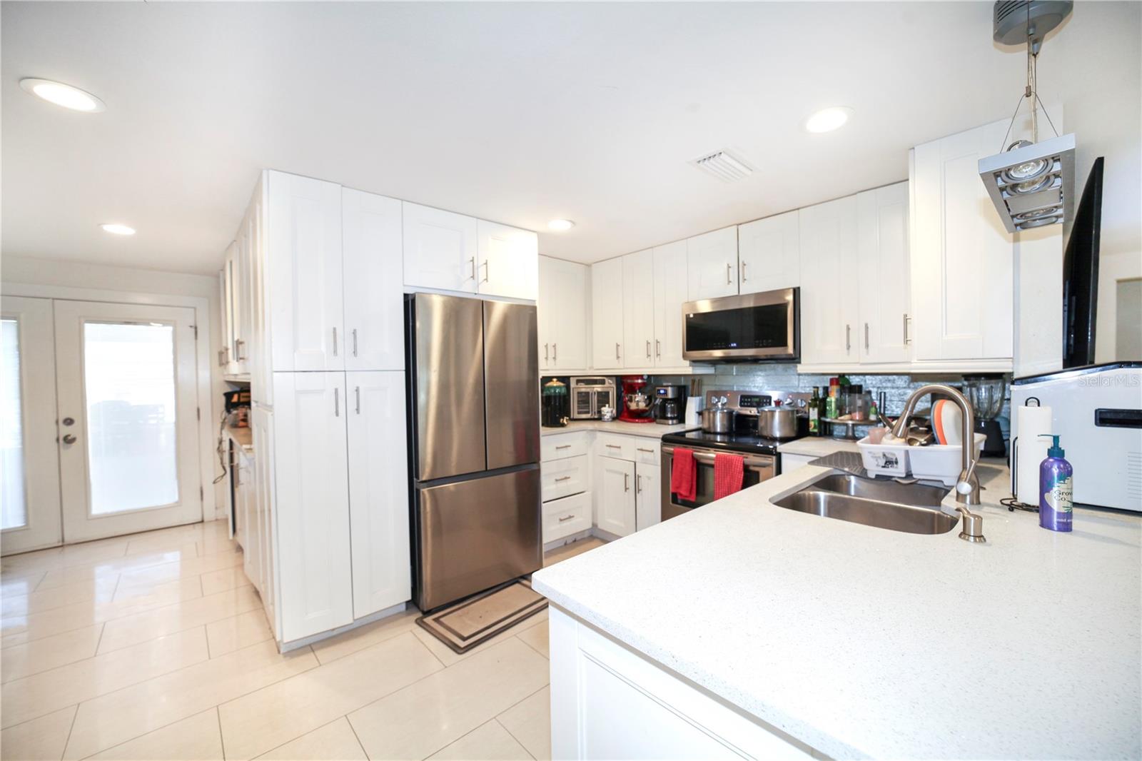 LENRAY HEIGHTS - Residential