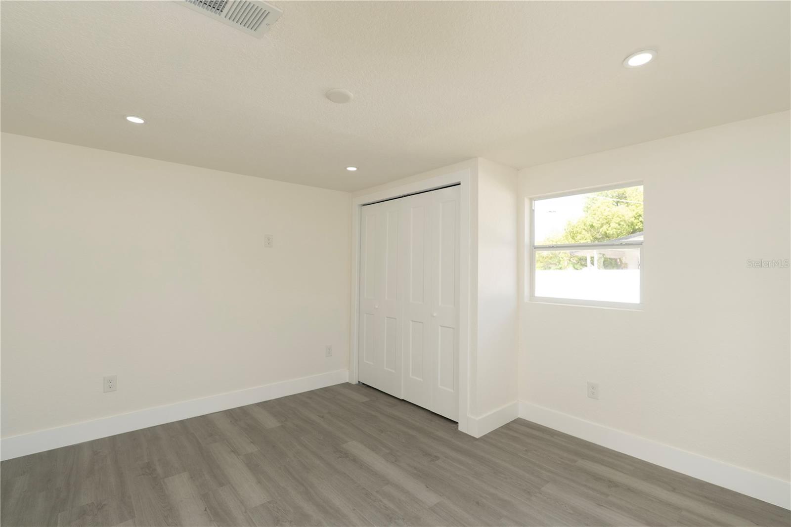 TAMPA OVERLOOK - Residential