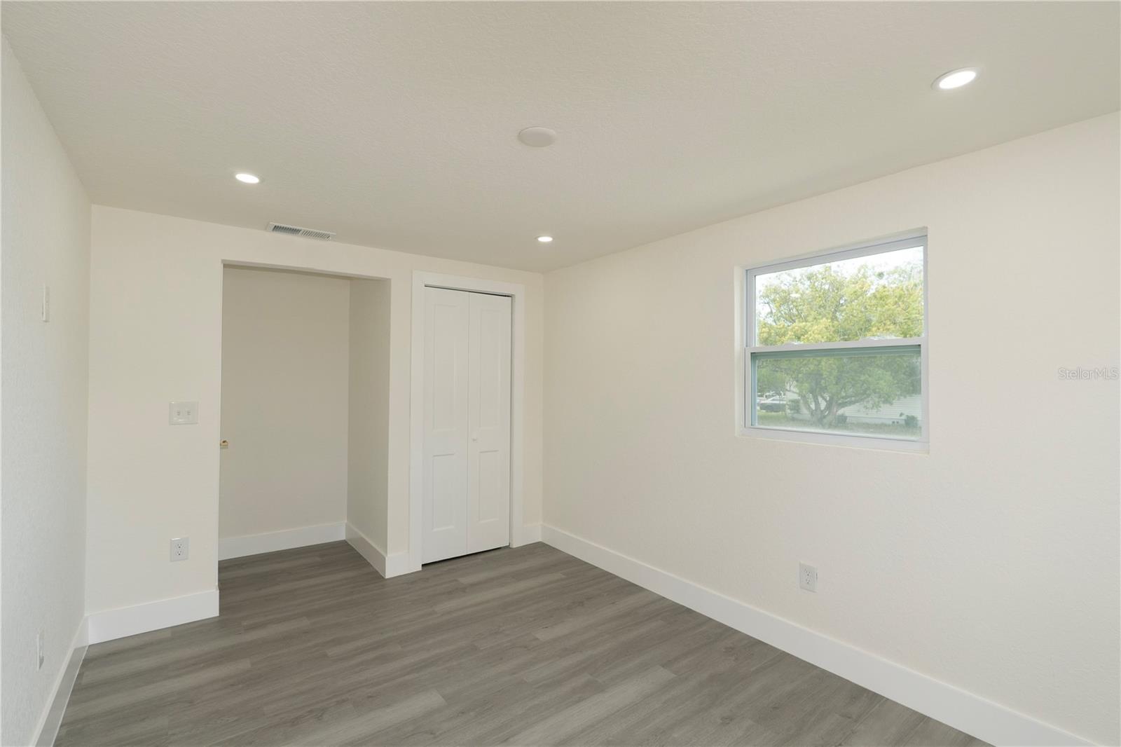 TAMPA OVERLOOK - Residential