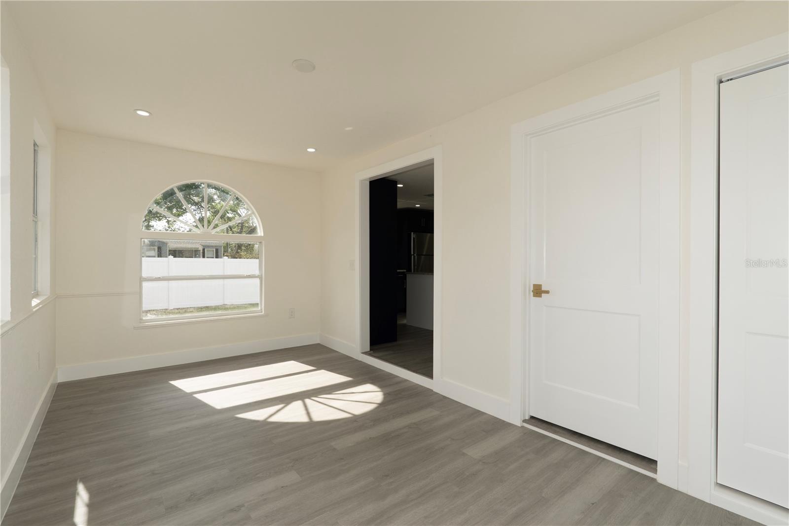 TAMPA OVERLOOK - Residential