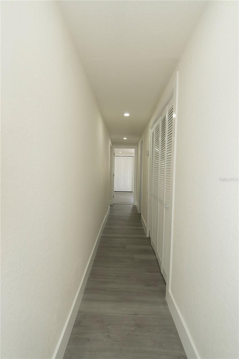 TAMPA OVERLOOK - Residential