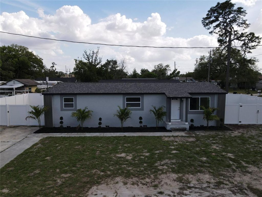 Photo of 1711 E Sewaha Street, Tampa, FL 33612 (MLS # TB8496321)