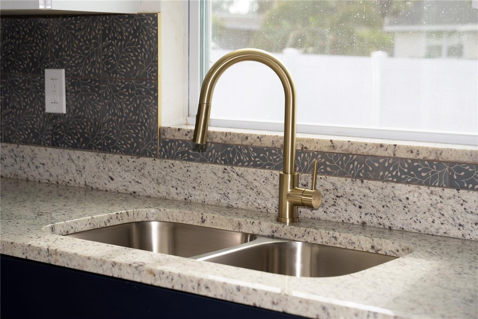 TAMPA OVERLOOK - Residential