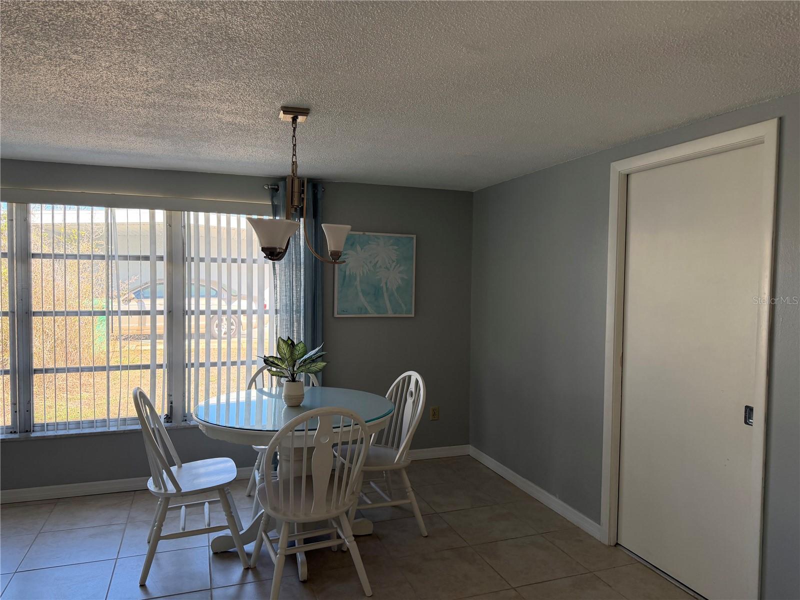 330 LASAYETTE DRIVE NE