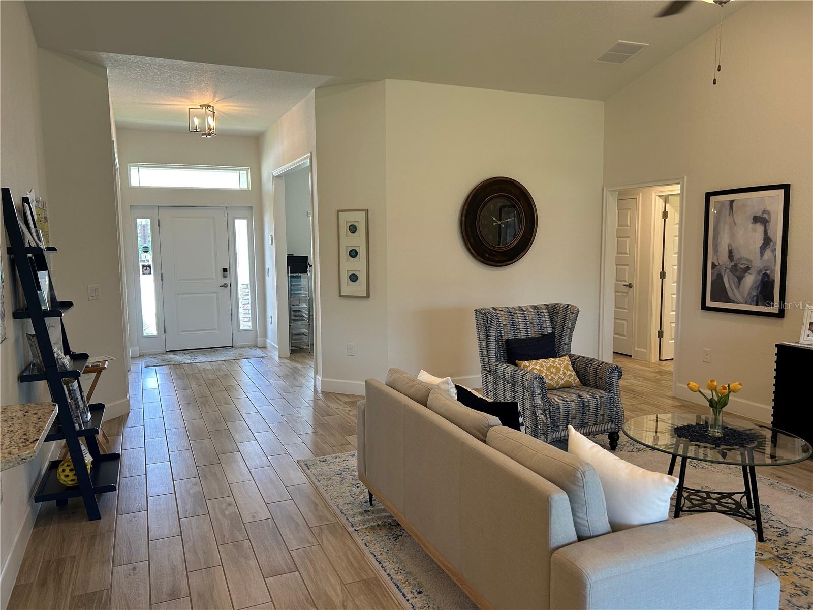 1069 - SOUTH VENICE UNIT 53 - Residential