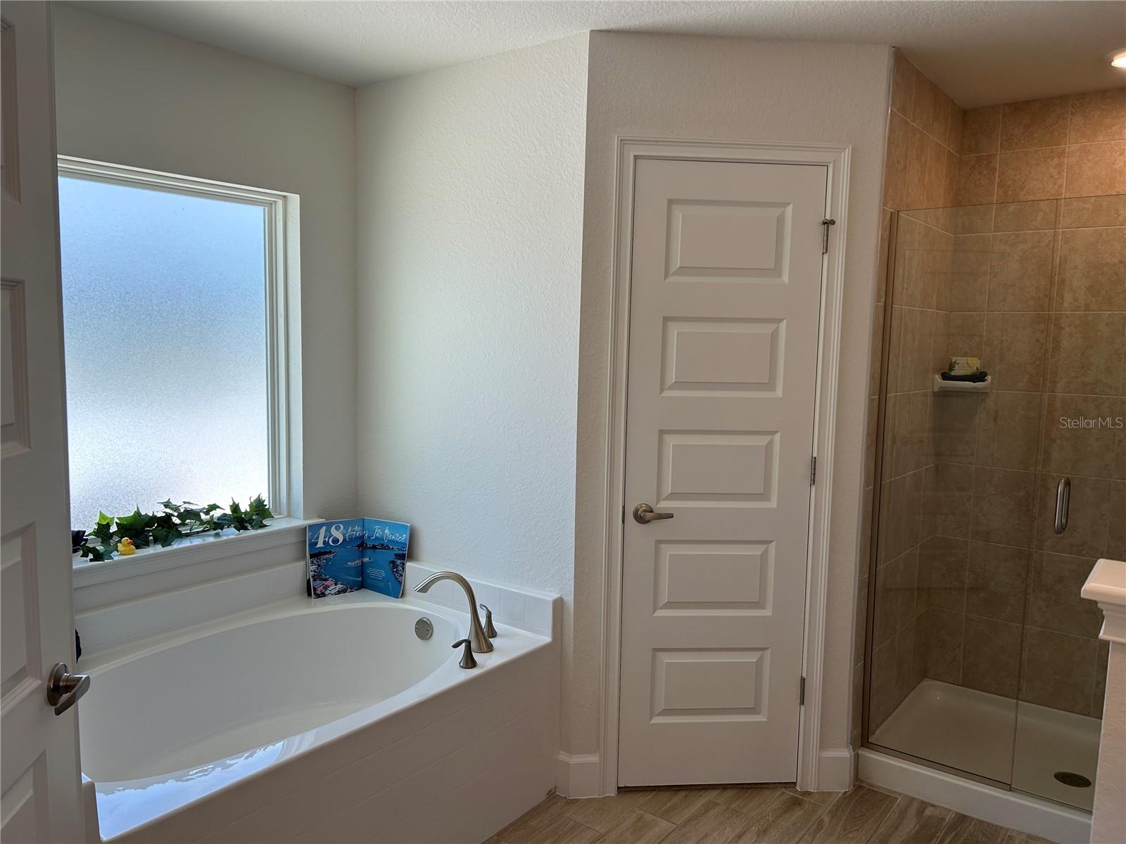 1069 - SOUTH VENICE UNIT 53 - Residential