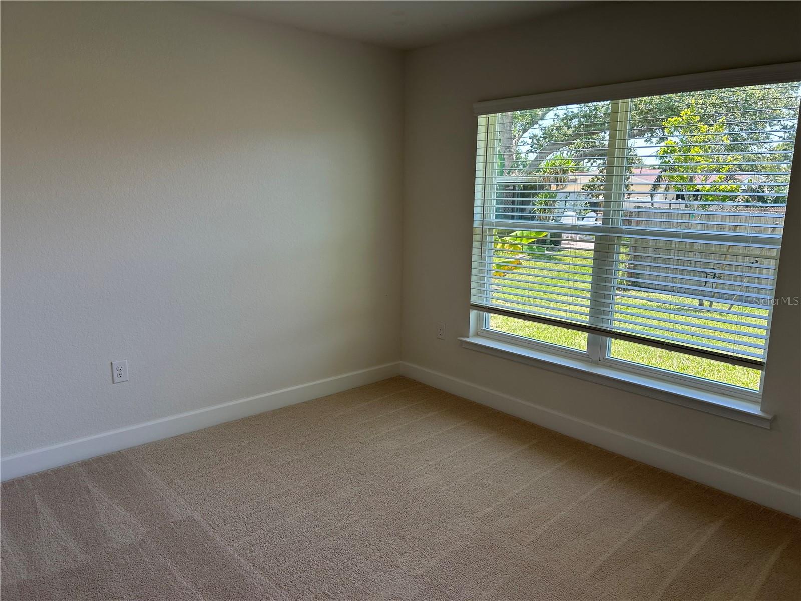 1069 - SOUTH VENICE UNIT 53 - Residential