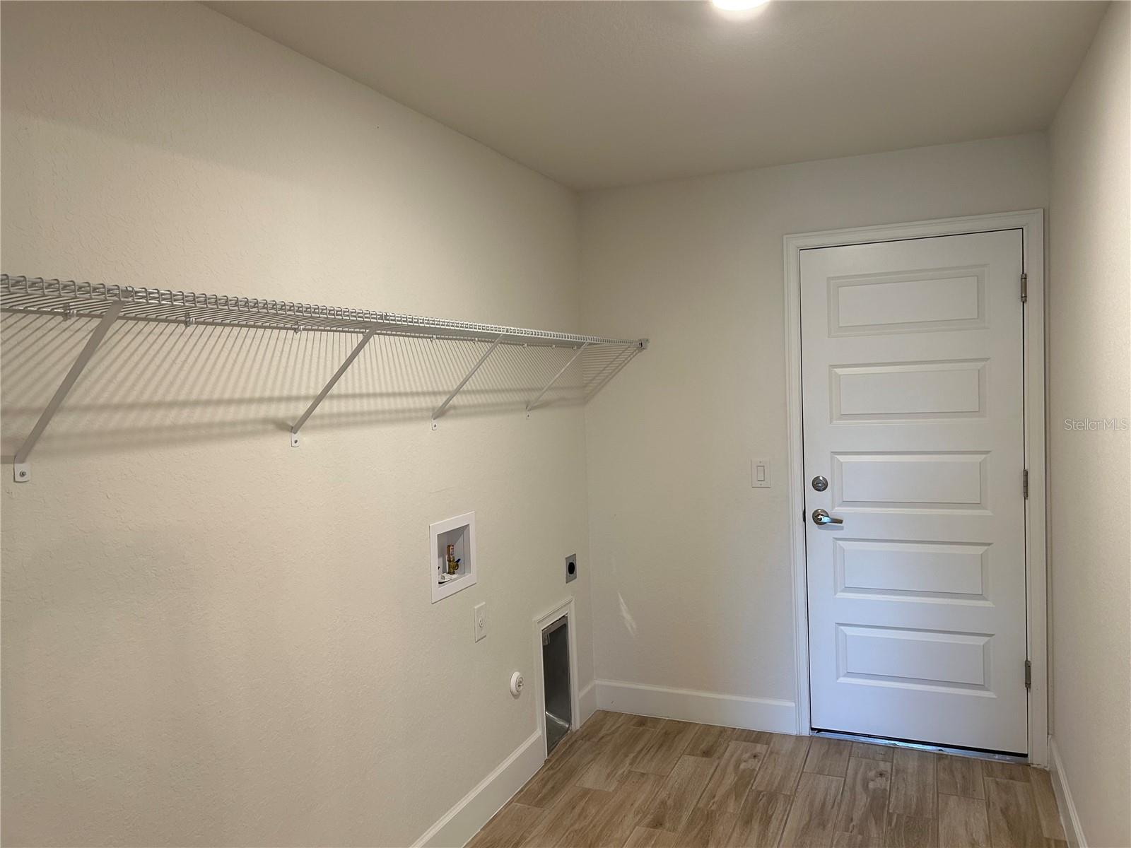 1069 - SOUTH VENICE UNIT 53 - Residential