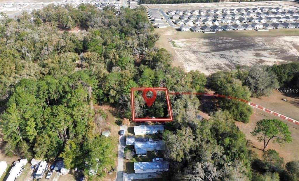 Photo of Tbd SE 71st Terrace Road, Belleview, FL 34420 (MLS # OM729113)