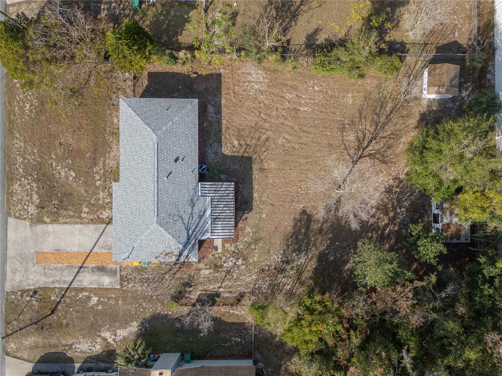 FRUITLAND PARK ZEPHYR LAKE ESTATES - Residential