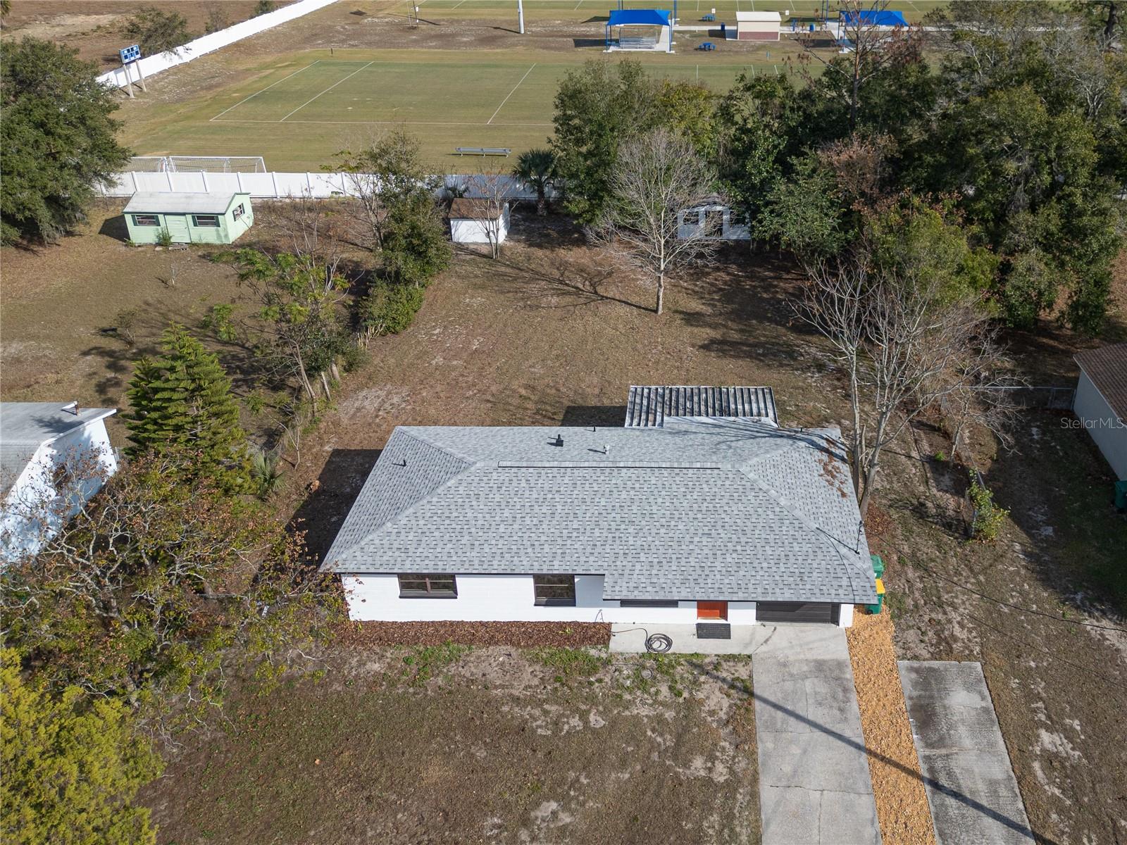 FRUITLAND PARK ZEPHYR LAKE ESTATES - Residential