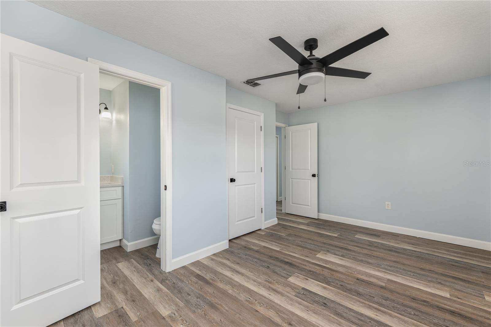 FRUITLAND PARK ZEPHYR LAKE ESTATES - Residential