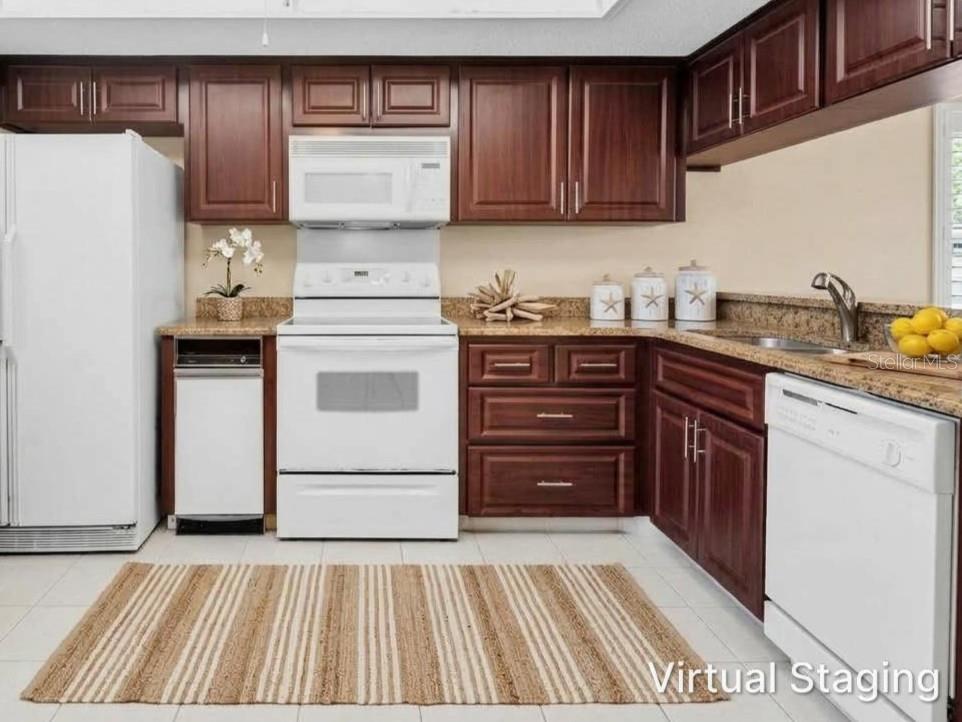 151 LAKEVIEW WAY 151