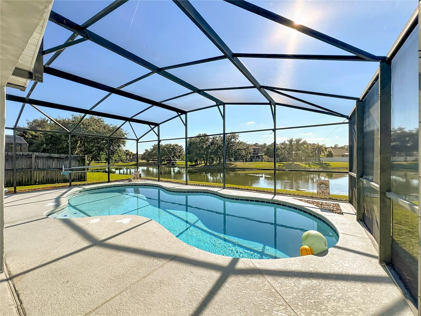 ALLAMANDA GRACE AT CRESCENT LAKES - Residential