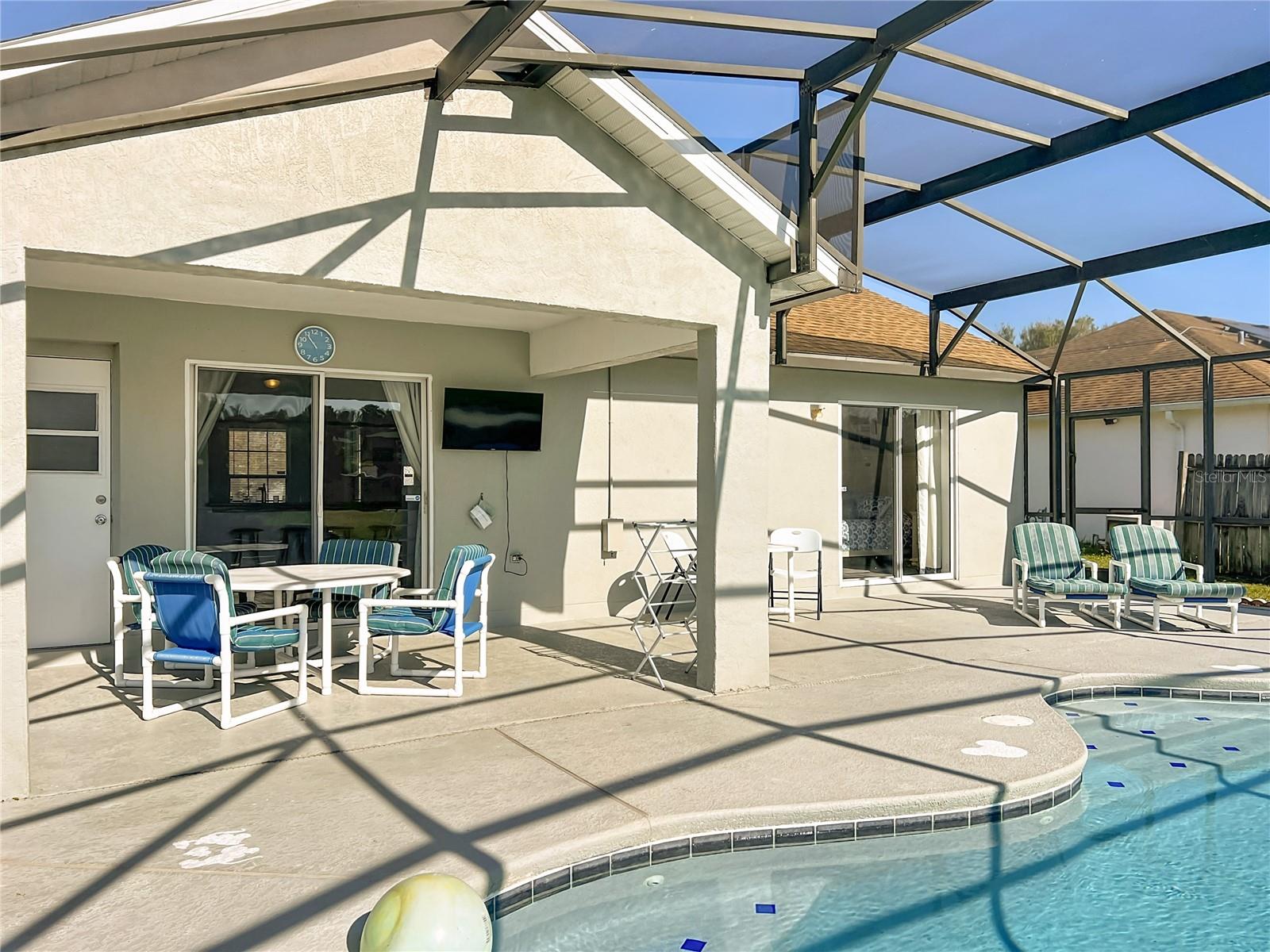 ALLAMANDA GRACE AT CRESCENT LAKES - Residential