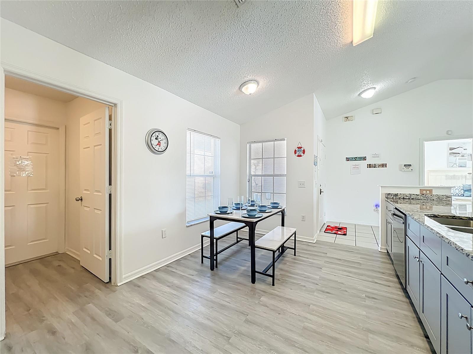 ALLAMANDA GRACE AT CRESCENT LAKES - Residential